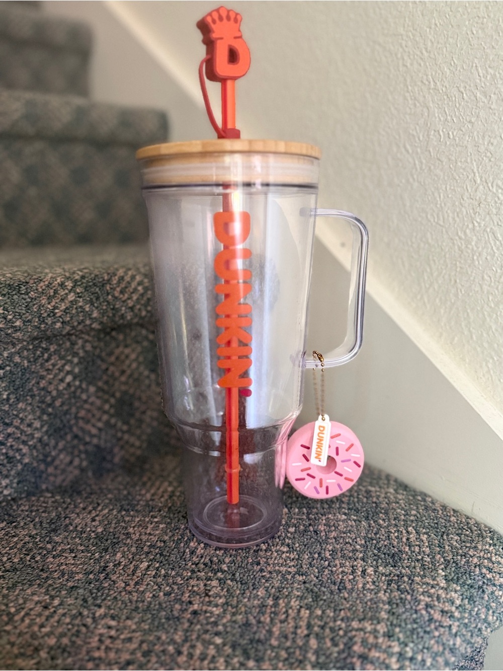 Dunkin’ donuts Acrylic Travel Mug with Bamboo Lid and donut keychain